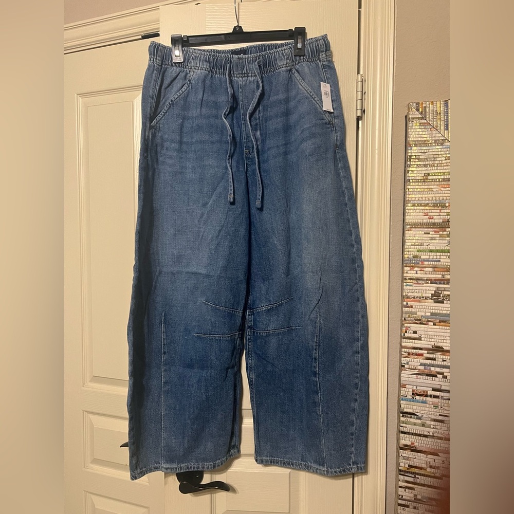 GAP womens Relaxed Drawstring Barrel Denim Pants - Medium Blue